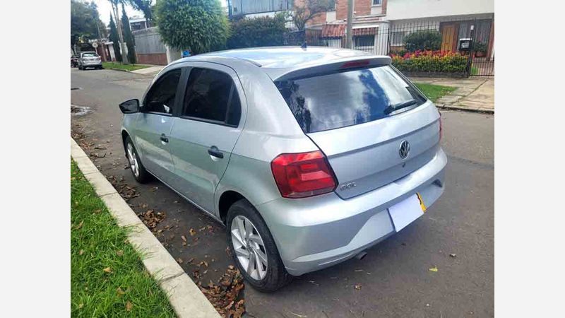 Volkswagen-Gol-Comfortline-4