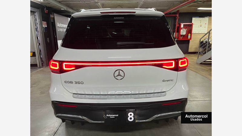 benz-eqb-at-2-5l-blanco